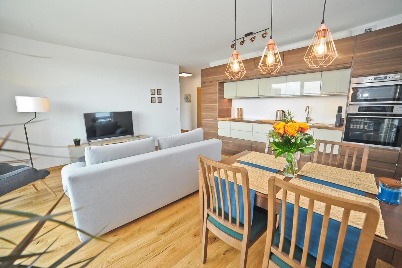 Grand Apartments - Three Bedrooms With Panorama Of The Old Town Gdansk Exterior photo